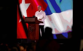Díaz-Canel compara a EU con los nazis; lo acusa de aplicar una "política genocida" y de buscar adueñarse de la isla