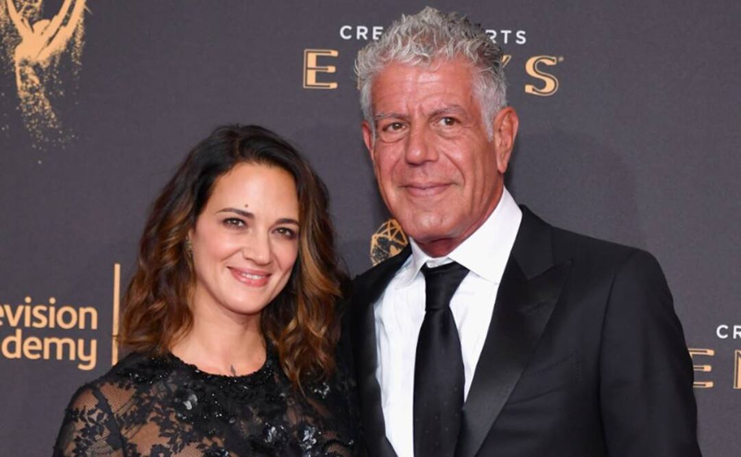 Asia Argento y Anthony Bourdain tenían una relación libre, según Rose McGowan  FOTO: AFP