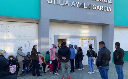 Reciben con aplausos llegada de vacunas contra Covid-19 en Ecatepec