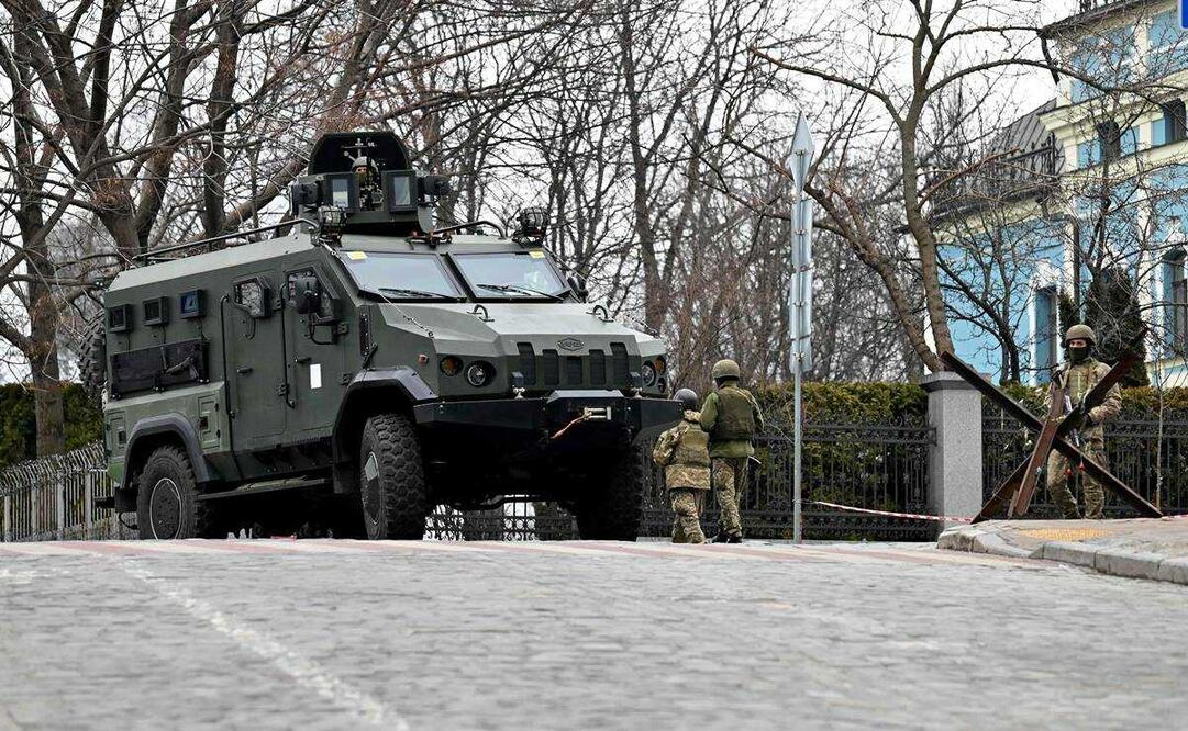 Rusia ingresa a Ucrania por Crimea, por primera vez. Foto: EFE