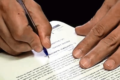 'Cuau' no firmó contrato: fiscalía