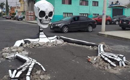 Calaveras "rompen" pavimento en Tláhuac por Día de Muertos