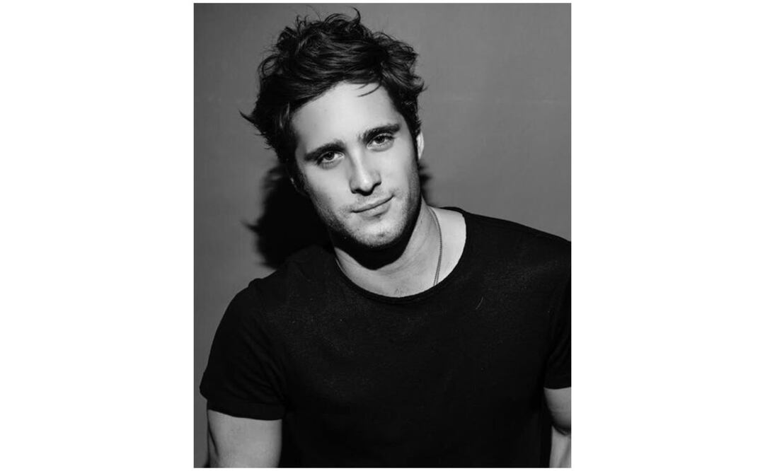 Autorización. Luis Miguel ha estado cerca de la producción de la serie, incluso aparece en el teaser que lanzó la compañía streaming hace dos semanas. La serie también será lanzada en Telemundo (NETFLIX)