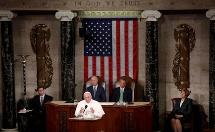 Papa pide a EU "no dar la espalda" a migrantes