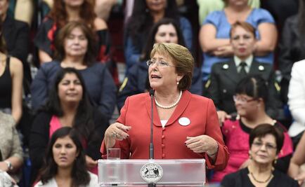 Bachelet: Mujeres tenemos derecho a decidir sobre aborto