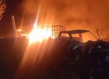 Estallido de camioneta alerta a pobladores de Tetepango, Hidalgo; era utilizada para robo de combustible