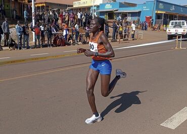 París rendirá un homenaje a Rebecca Cheptegei, la atleta olímpica que fue asesinada en Kenia