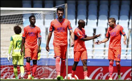 Carlos Vela desciende a Guillermo Ochoa