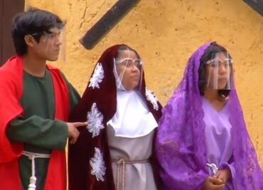 Por Covid-19, realizan viacrucis a puerta cerrada en Yucatán