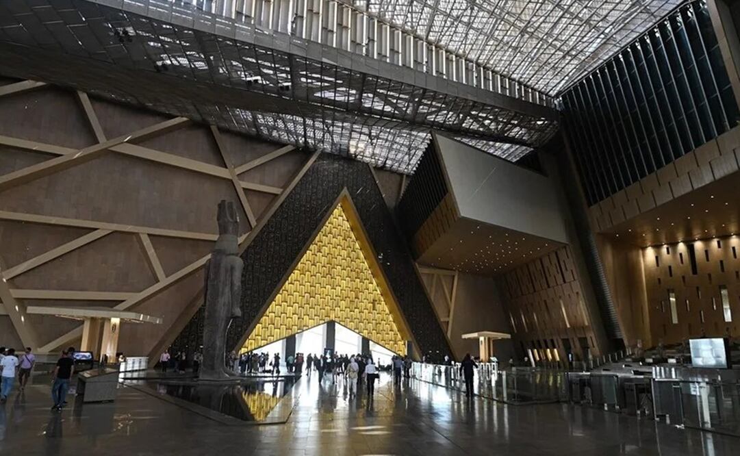 Aspectos del interior del Gran Museo Egipcio. Foto: EFE/EPA/Mohamed Hossam.