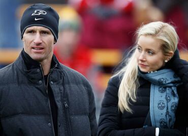 Esposa de Drew Brees se disculpa por comentarios de su esposo