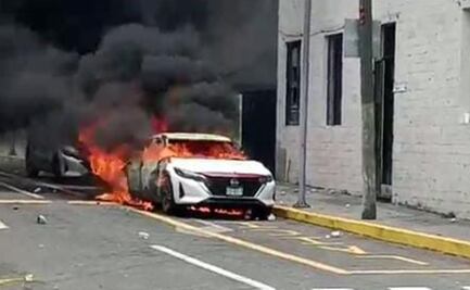 Queman patrulla y atacan palacio municipal por falta de agua en Veracruz