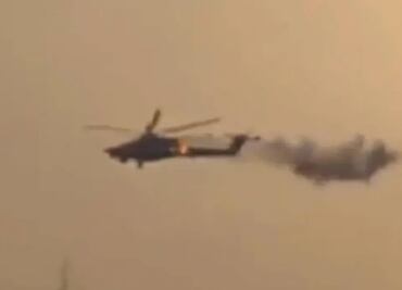 Impactan imágenes de misil partiendo en dos a un helicóptero ruso en el aire