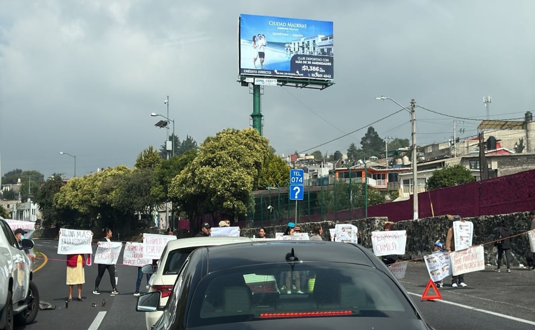 Bloquean autopista México-Cuernavaca por desaparición de Camila; exigen reforzar búsqueda de la adolescente. Foto: Especial