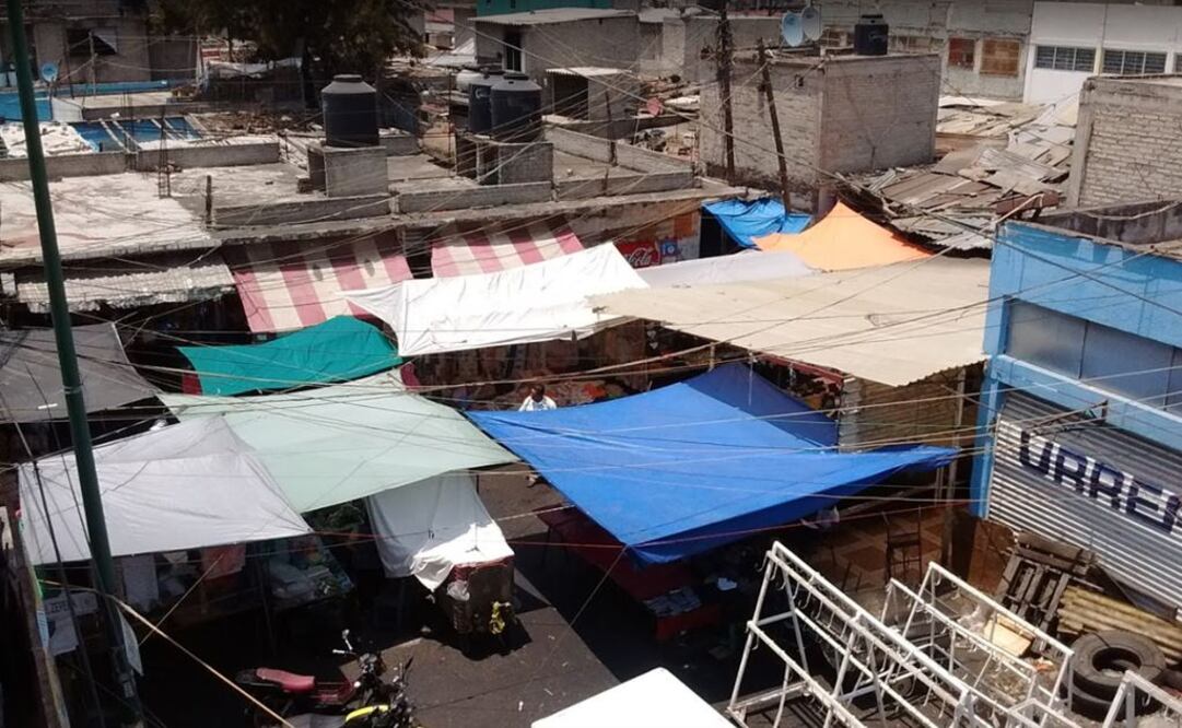 Mueren dos presuntos asaltantes tras ser golpeados y baleados en Neza