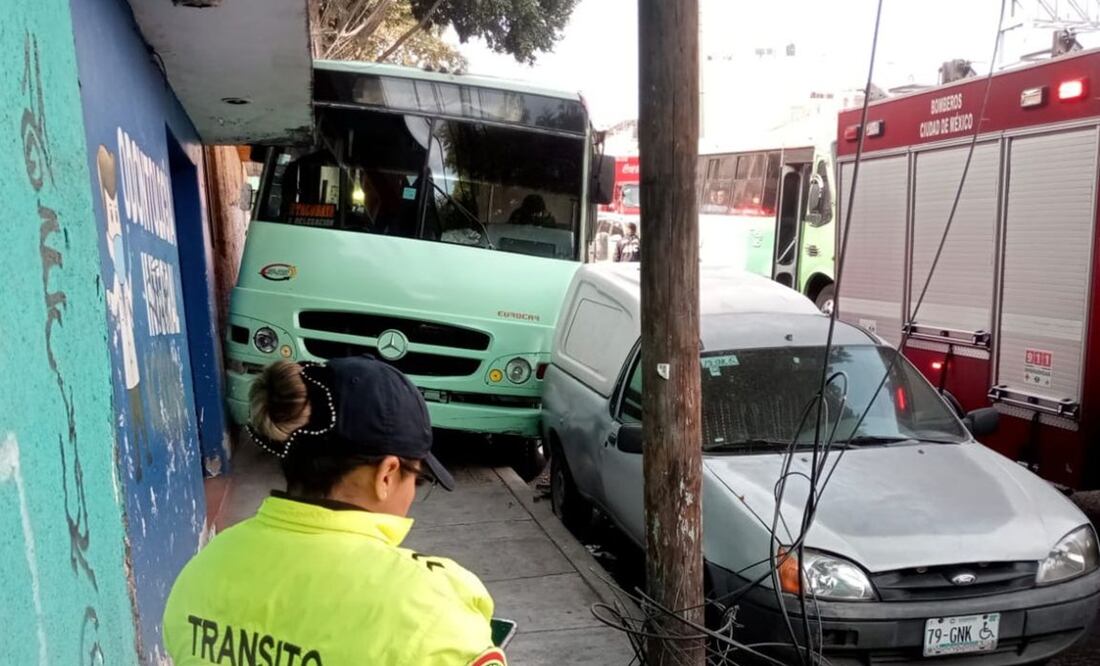 Choque en la alcaldía Álvaro Obregón. Foto: Especial