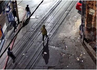 Captan a hombres armados caminando en calles de Cuernavaca, Morelos; autoridades se declaran en alerta