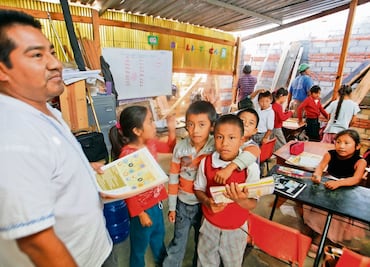 "Sólo 46.3% de las escuelas tiene computadoras"