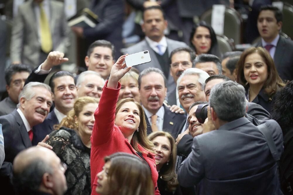 De las 22 licencias de las que se informó en la sesión de ayer, 17 corresponden al PRI, tres al PAN, una al PRD y otra al PVEM. (JUAN CARLOS REYES. EL UNIVERSAL)