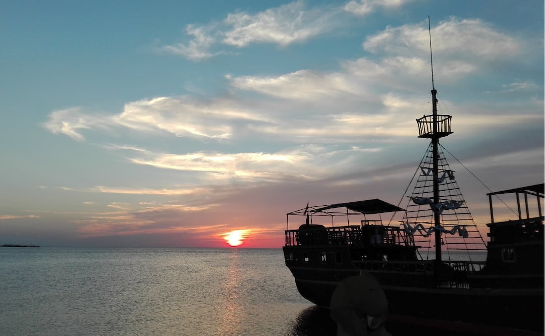Prepárate para navegar entre ron y leyendas de pirata en este nuevo festival en Campeche. Foto: Cortesía Pirata y Ron