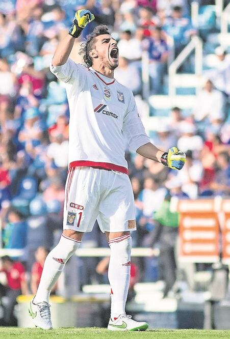 El guardameta espera un clásico “caliente” contra los Rayados (DIEGO FLORES. IMAGO7)