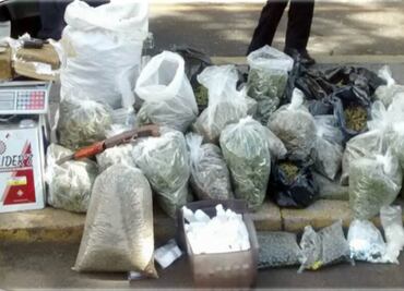 Hallan 277 kg de droga en un camión en Edomex