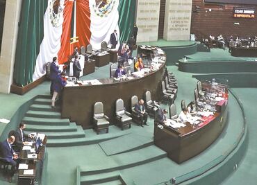 Reconocen a mujeres ilustres en San Lázaro