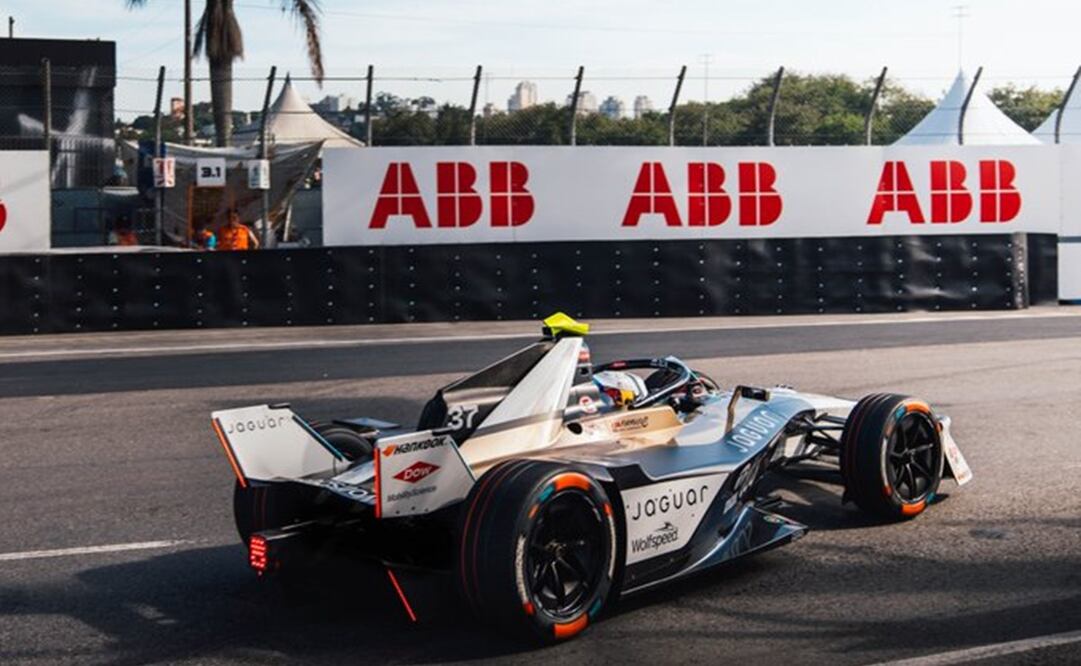 Locura en Brasil con la Fórmula E - Foto: @JaguarRacing en X