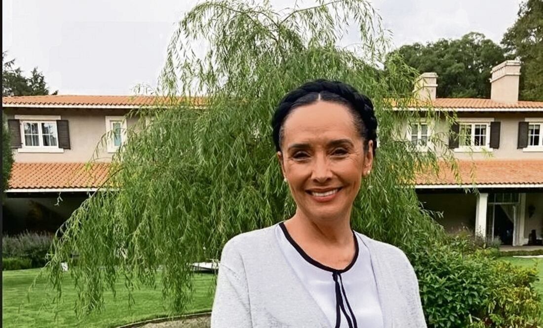 Rojas está grabando la telenovela Minas de pasión, en donde interpreta a una ama de llaves.