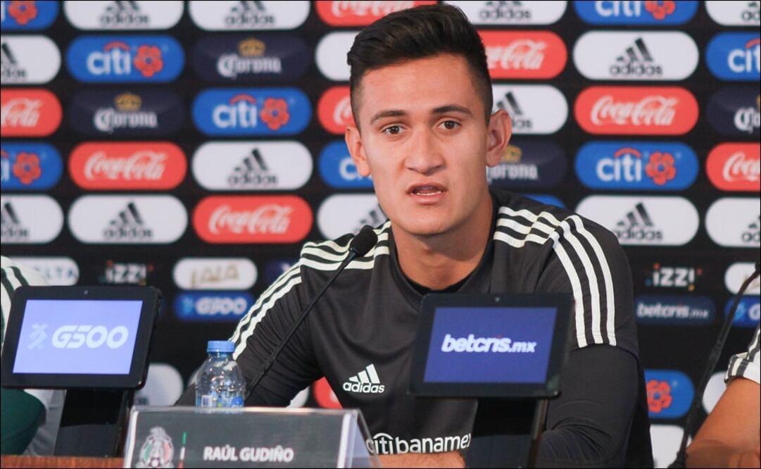 Raúl Gudiño, portero del Guadalajara. Foto: Imago 7