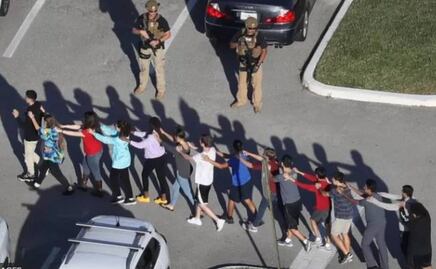 Si matan a 19 niños en una escuela y les desfiguran el rostro, es una emergencia en cualquier país: padre de víctima en tiroteo de EU