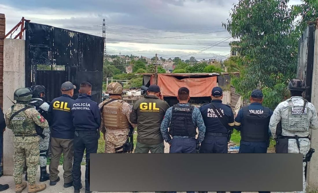 Aseguran predio en Edomex en el que se vendía huachicol.
Foto: Especial.