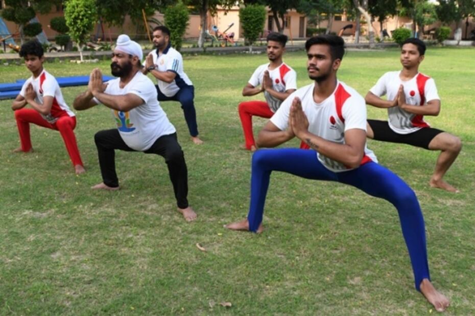 India celebra el Día Internacional del Yoga en medio del Covid-19