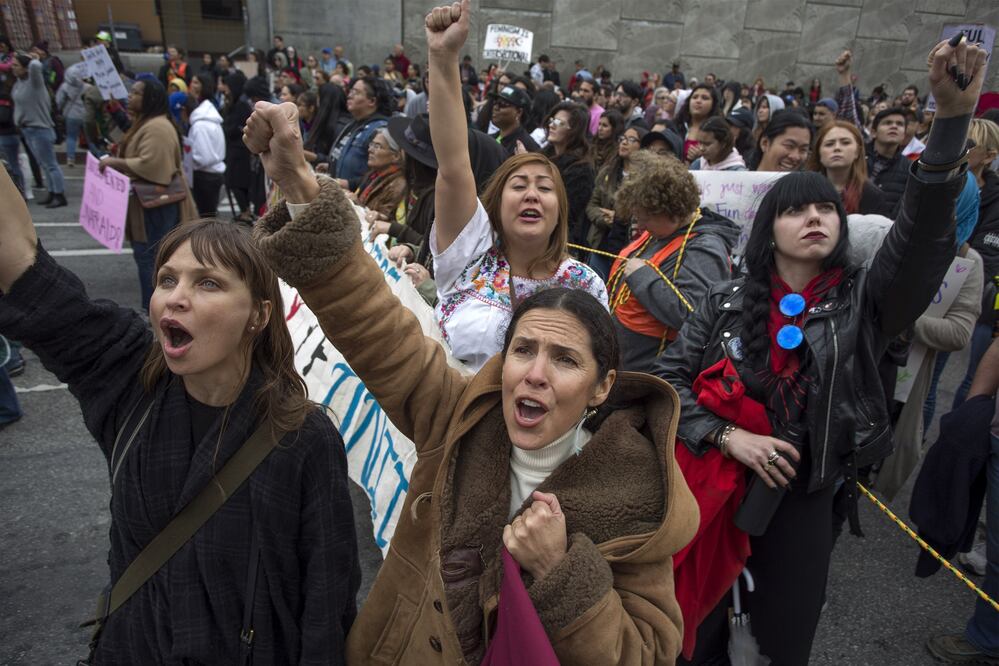 Mujeres participan en una protesta en EU (Foto: AFP)