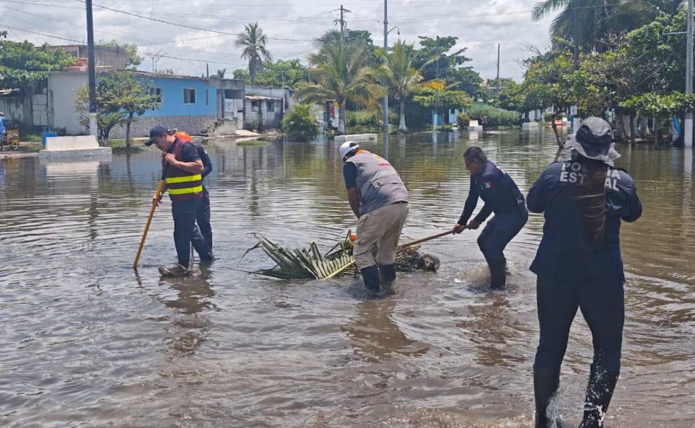Fuertes lluvias inundan Veracruz - Boca del Río; activan planes de emergencia.
Foto: Especial.