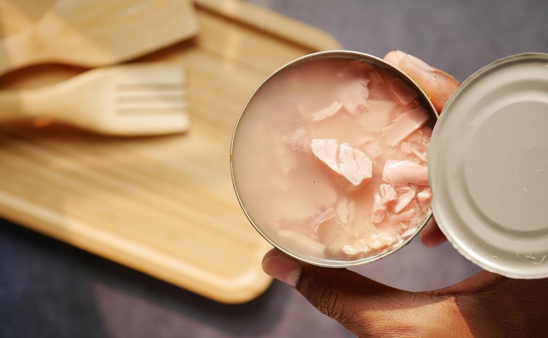 Así es como se enlata el atún. Foto: Pexels