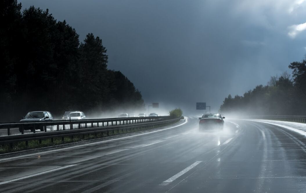 Los accidentes de tránsito incrementan durante la época de lluvias / Foto: Pixabay