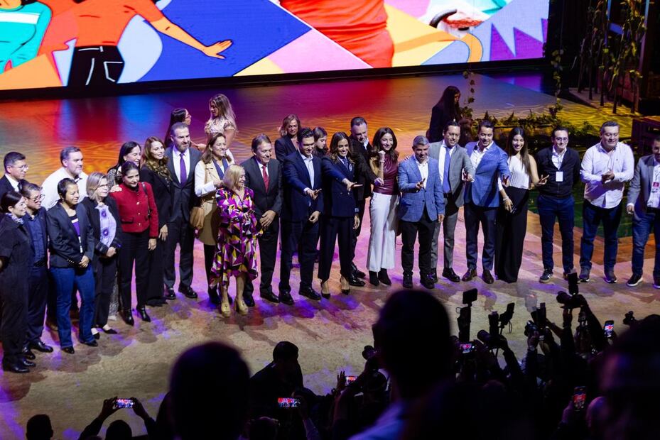 La alcaldesa de Cuauhtémoc destacó avances en materia de seguridad, apoyos sociales, salud, mejora urbana, entre otros. (Foto: Hugo Salvador/ EL UNIVERSAL)