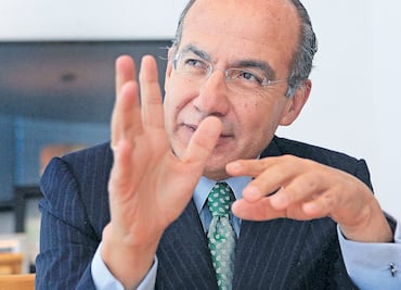 Inversión privada ha reducido costos para CFE, dice Calderón sobre contratos