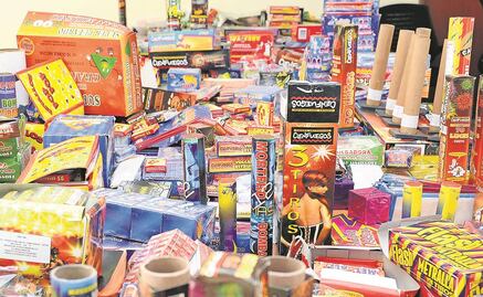 Niño y adulto pierden sus dedos por explosión de pirotecnia en Guanajuato