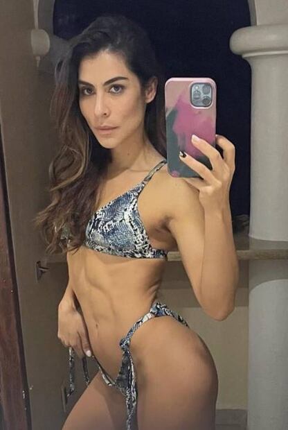 María León impacta con foto de su abdomen de acero