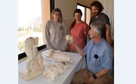 Investigadores desentierran estatuas mitológicas de civilización perdida