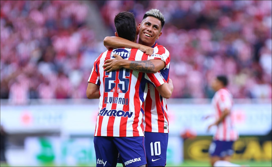 Chivas vence 1-0 a FC Juárez con anotación de Roberto Alvarado en el último minuto / FOTO: Imago7