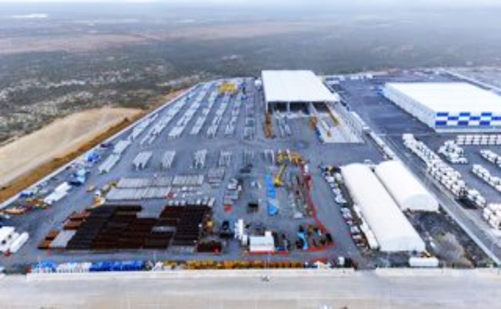 Supervisa Samuel García planta de prefabricados; se optimizan tiempos y costos de construcción del Metro. Foto: Especial