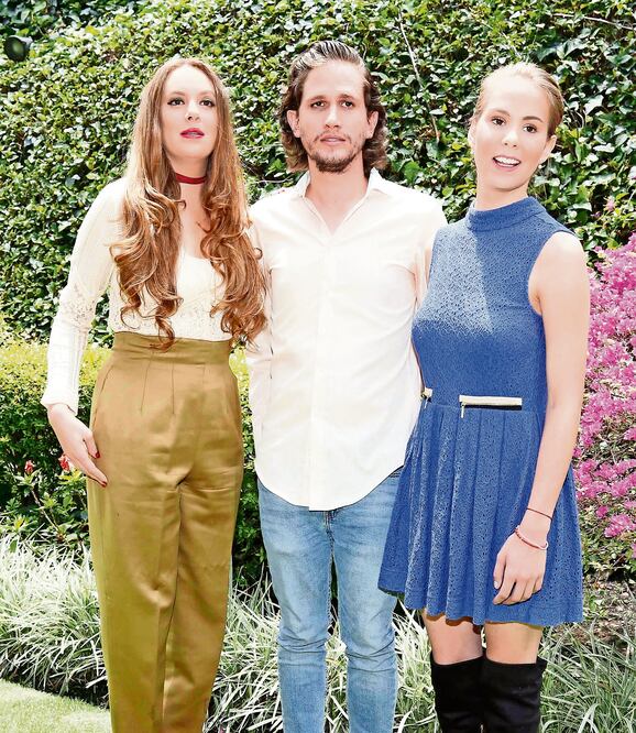 Valentina, Mario y Marisa Moreno, ayer durante la conferencia que ofrecieron (AGUSTÍN SALINAS. EL UNIVERSAL)