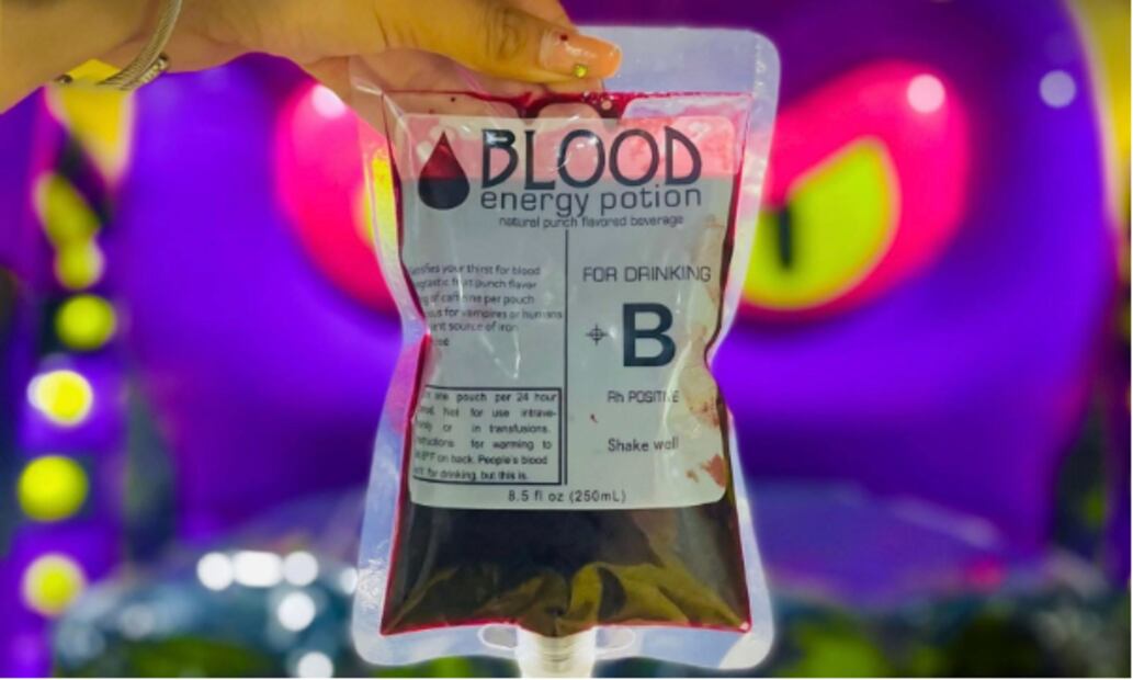 En Monster Quack de Inflalandia encontrarás alimentos y bebidas con temática spooky. Foto: Facebook Inflalandia Quack México