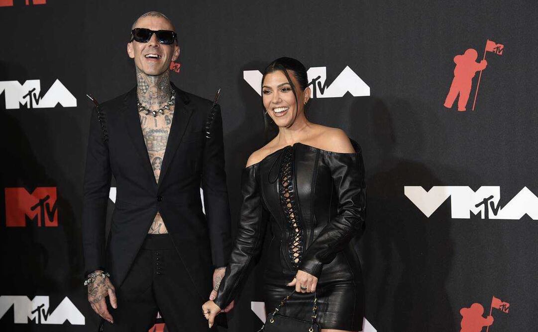 Kourtney Kardashian y  baterista de Blink 182 se comprometen