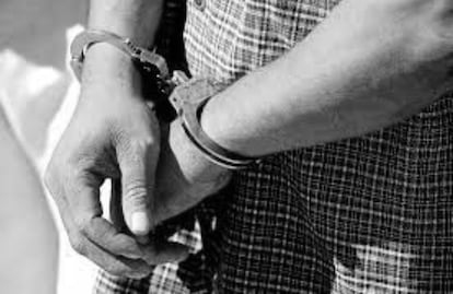 Detienen por corrupción a exfuncionario de Puebla