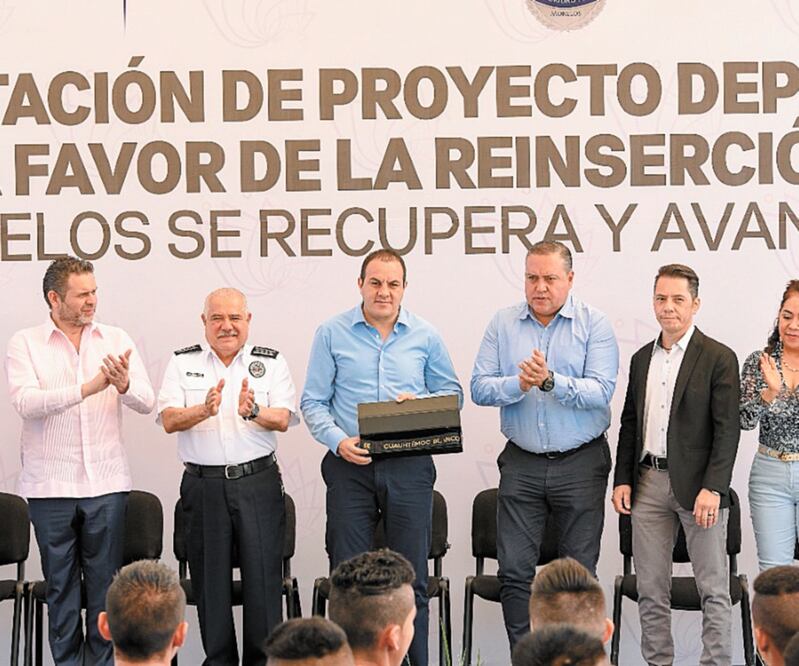 El mandatario morelense, Cuauhtémoc Blanco, reconoció el esfuerzo de las autoridades, a quienes invitó a continuar brindando mayores oportunidades de reintegración a quienes se encuentran privados de la libertad. 