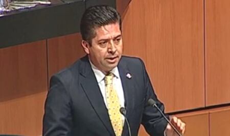 PRD urge a AMLO dar "golpe de timón" para atender crisis por Covid